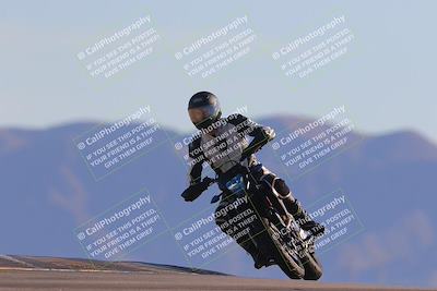 media/Nov-06-2023-Moto Forza (Mon) [[ce023d0744]]/4-Beginner Group/Session 5 (Turn 9)/